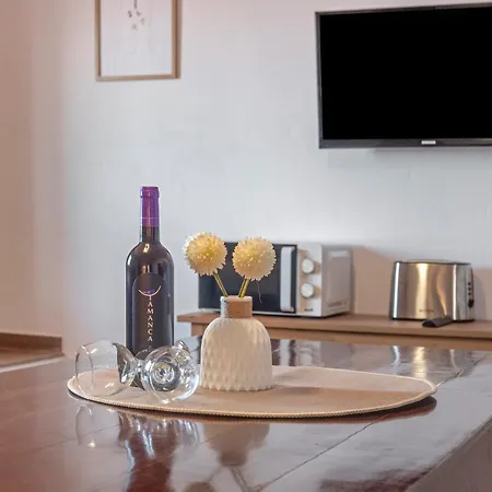 Lagar De Enzo Apartman